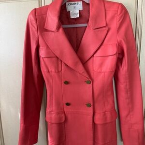 Absolutely stunning Chanel blazer/ jacket